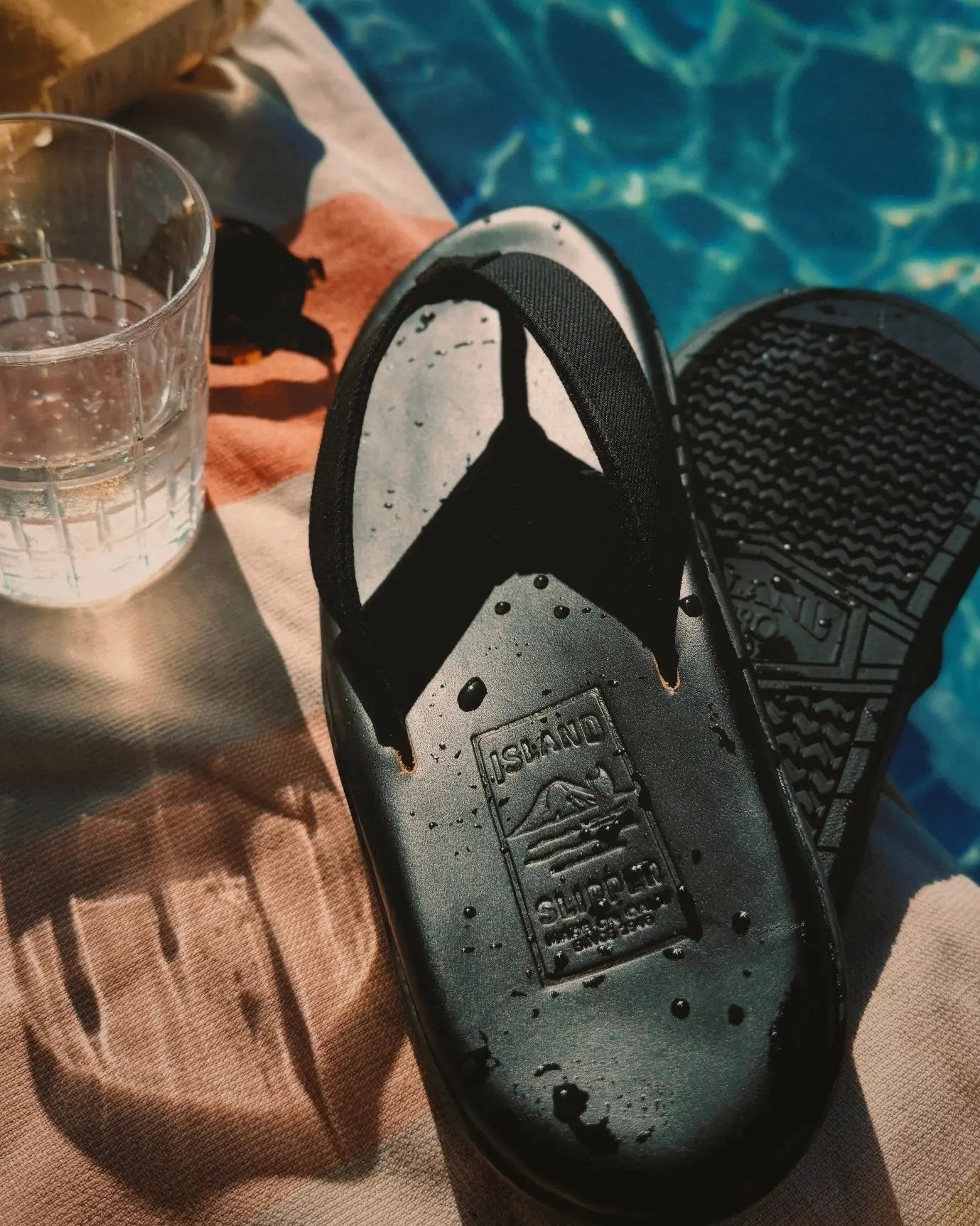 G.S. X Island Slipper Classic - Black - grown&sewn
