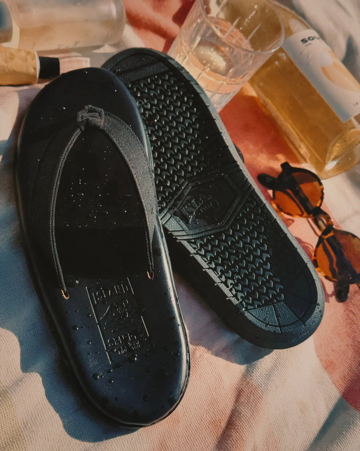 G.S. X Island Slipper Classic - Black - grown&sewn