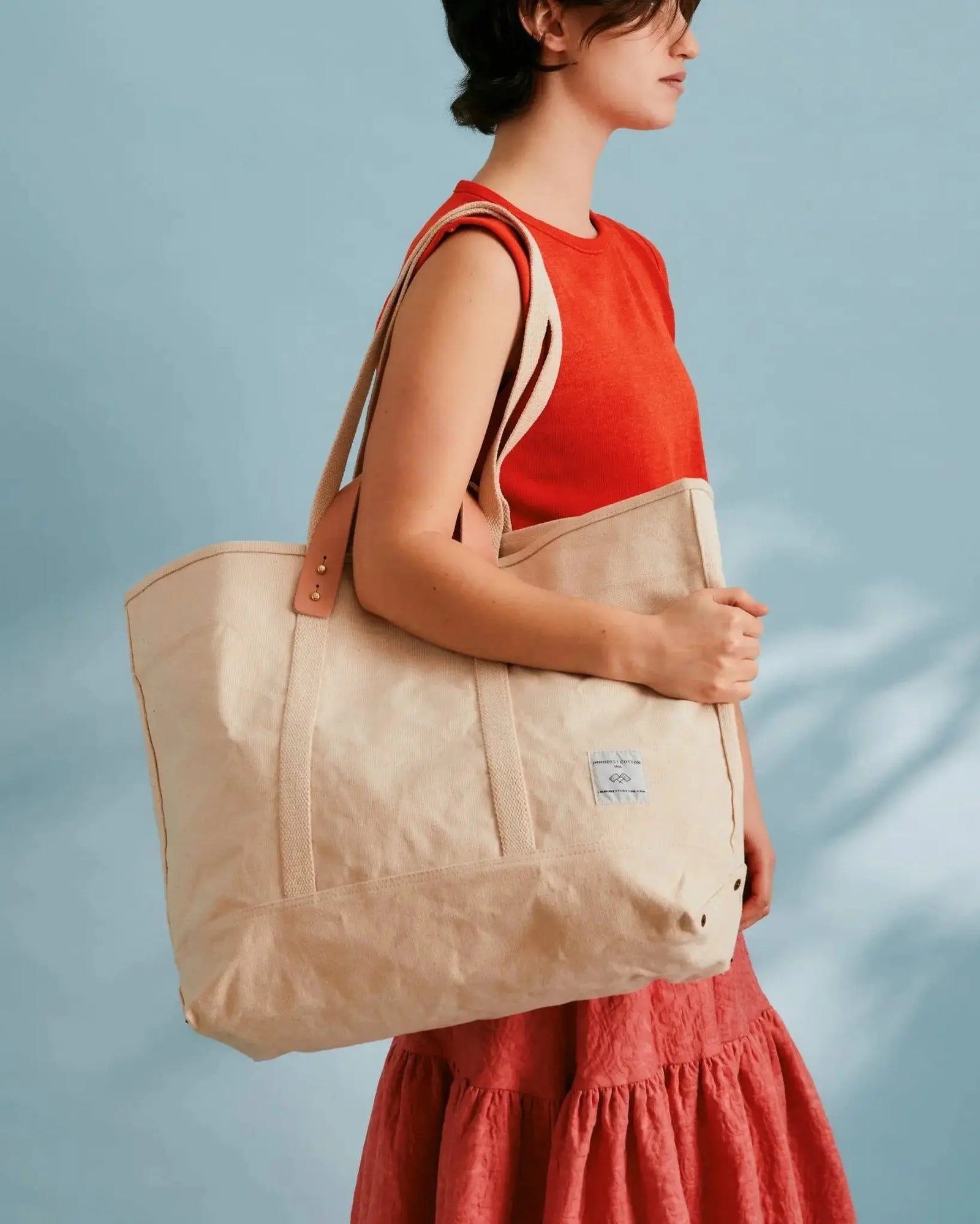 Large East West Tote | Natural - grown&sewn