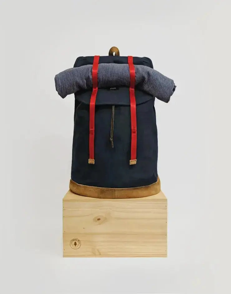 Urban Hiker Backpack - Navy - grown&sewn