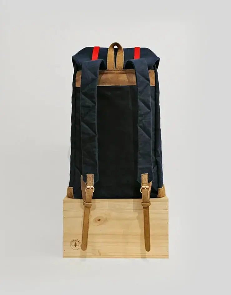 Urban Hiker Backpack - Navy - grown&sewn