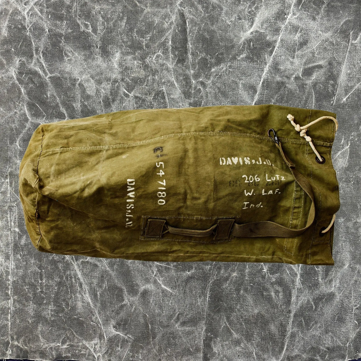 Vintage 1940s/50s US Army Duffel Bag - grown&sewn